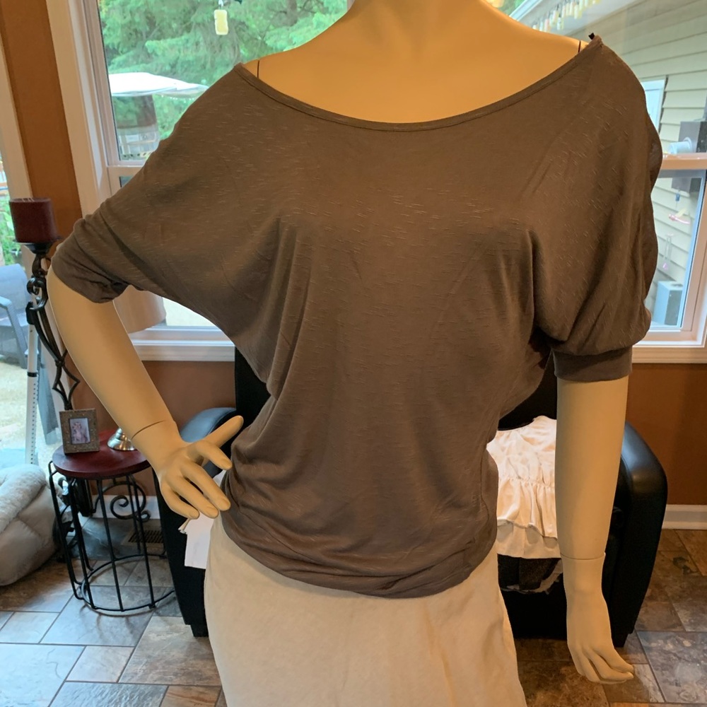 grey blouse